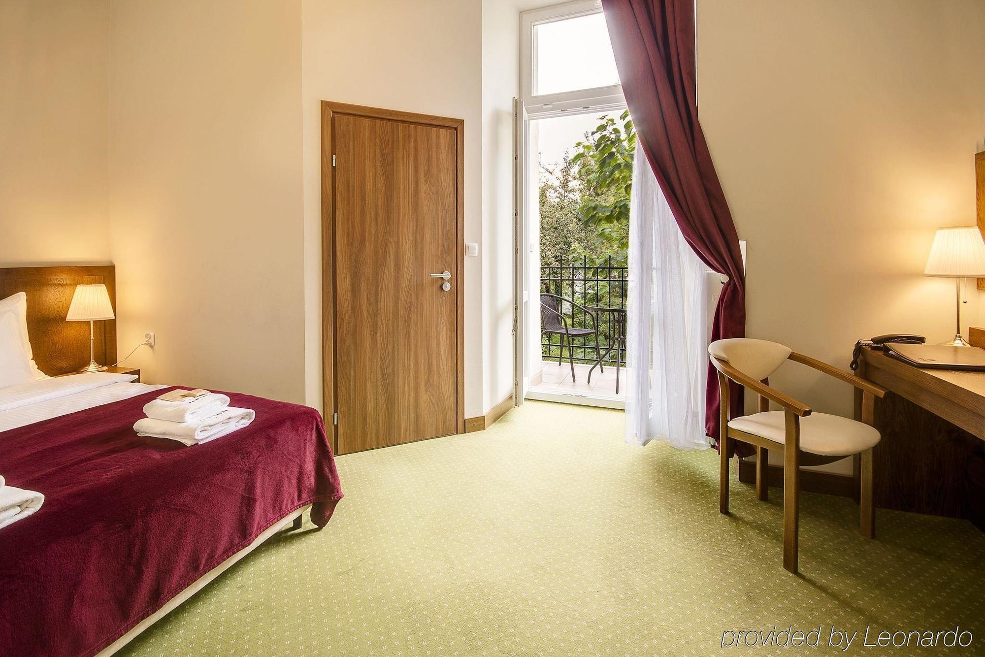 Hotel Yarden By Artery Hotels Krakow Exterior photo